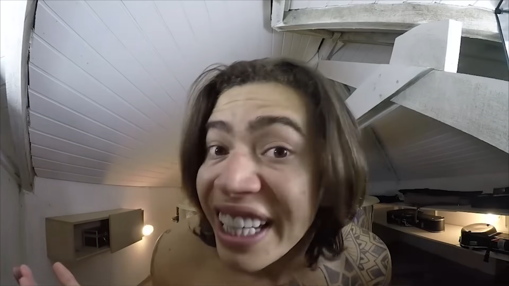 Whinderson Nunes tem milhões de inscritos no youtube