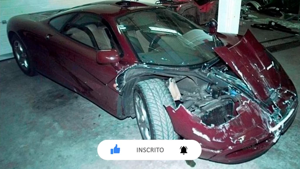 Rowan Atkinson acidente de carro 01